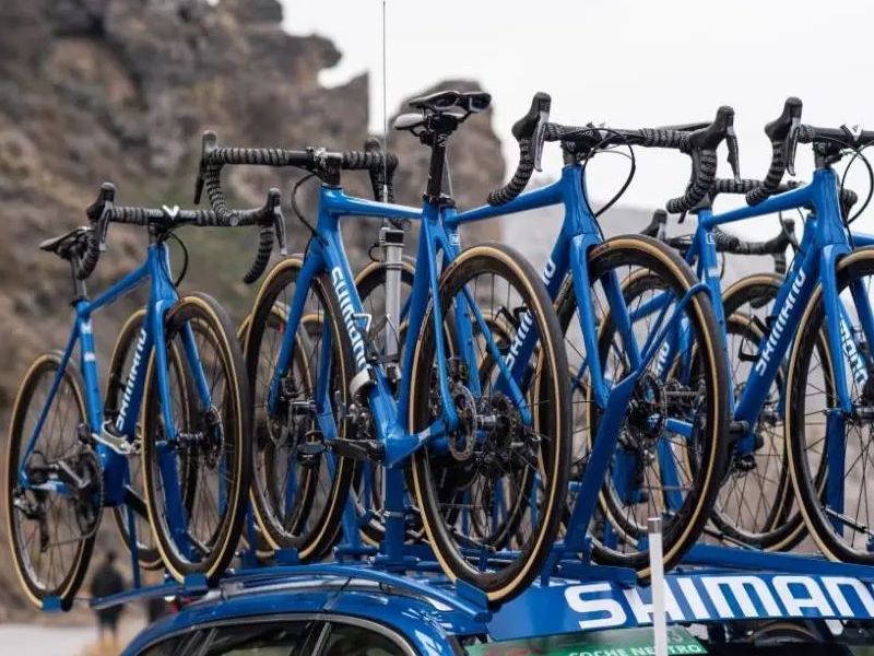 Le vendite legate alle biciclette Shimano sono diminuite del 25% nei primi tre trimestri