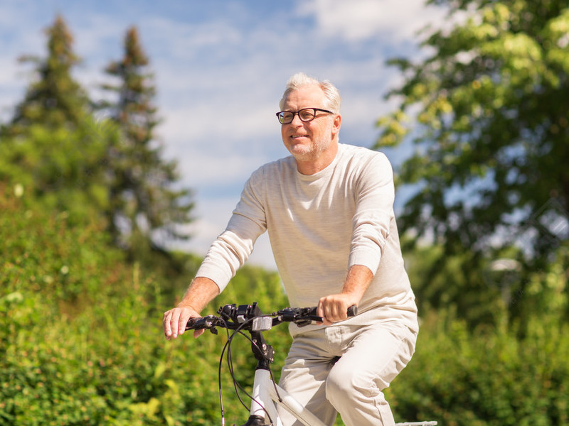 Il ciclismo rallenta l'invecchiamento delle gambe negli anziani